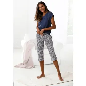 Vivance Dreams by Lascana Capri-Pyjama Set, 2 tlg. mit gemusterter Schlafhose Vivance Dreams by Lascana Capri-Pyjama Set, 2 tlg. mit gemusterter Schlafhose